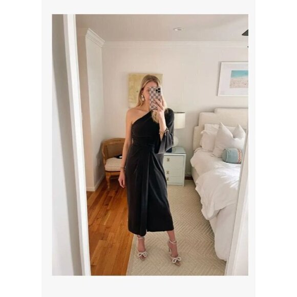 Something Navy One Shoulder Gown in Black Medium Womens Long Maxi Dress - Picture 8 of 16